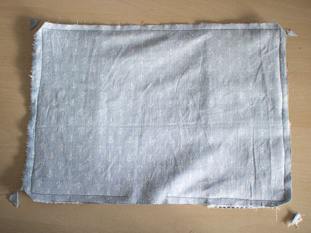 buchhuelle-maritimer-stickerei-12