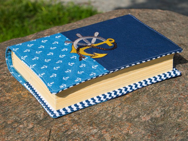 buchhuelle-maritimer-stickerei-16
