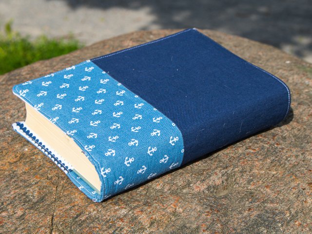 buchhuelle-maritimer-stickerei-17