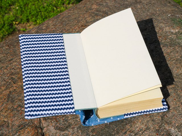 buchhuelle-maritimer-stickerei-18