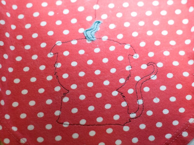 halstuch-fuer-kinder-mit-stickerei-10