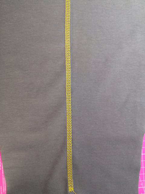 Leggins nähen mit Coverlock und Overlock