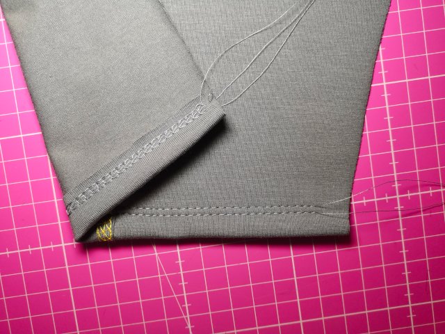 Leggins nähen mit Coverlock und Overlock