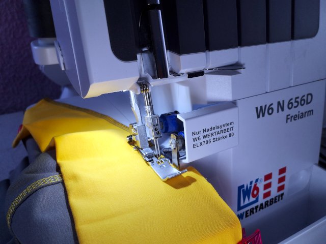 Leggins nähen mit Coverlock und Overlock