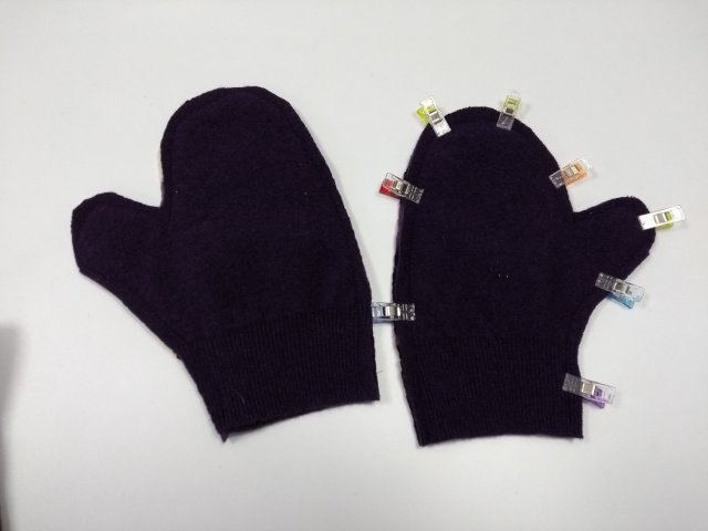 muetze-mit-handschuh-4