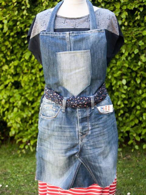 upcycling-grillschuerze-gartenschuerze-latz-16