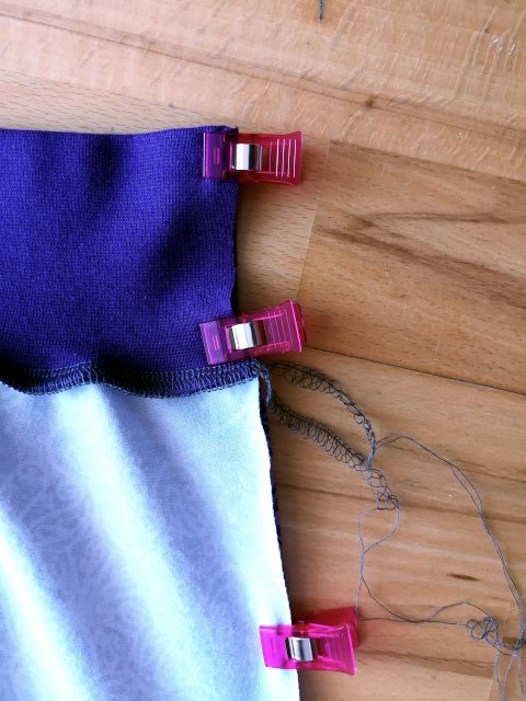 yogahose-buendchen-overlock-11