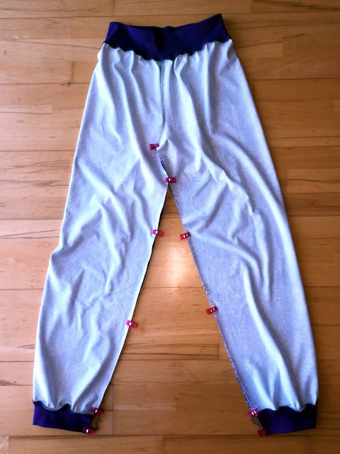 yogahose-buendchen-overlock-15